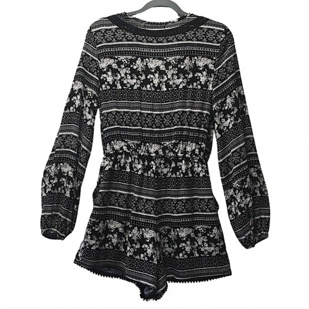 House of Harlow Boho Floral Romper Black White Lace Fringe Trim Festival, Small - Picture 4 of 10